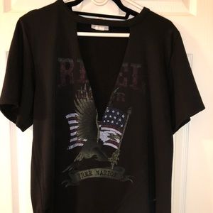 Long T-shirt with Cutout in Middle